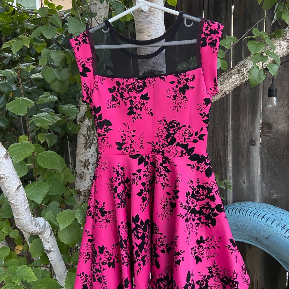 Cheryl Creations Kids Large, 7/8 hot pink, black floral, stretch. Mesh upper.